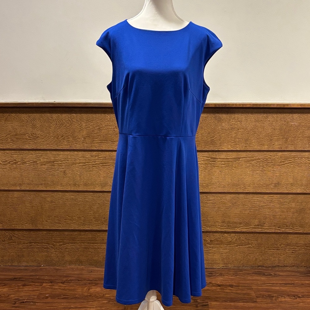 Chic Royal Blue Midi Dress